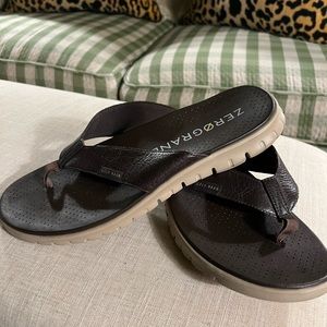 Cole Haan Grand Zero Flip Flops - Size 10